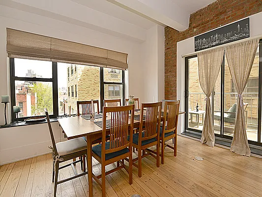 Sold by Cooper & Cooper Real Estate | media 14