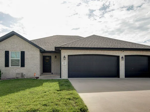 1656 N Penrose Avenue, Nixa, MO 65714