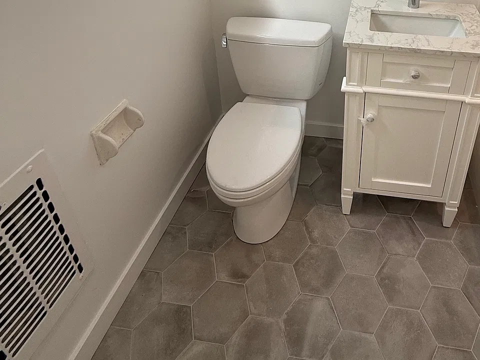 Sample photos of identical renovated unit. Actual unit features same finishes.