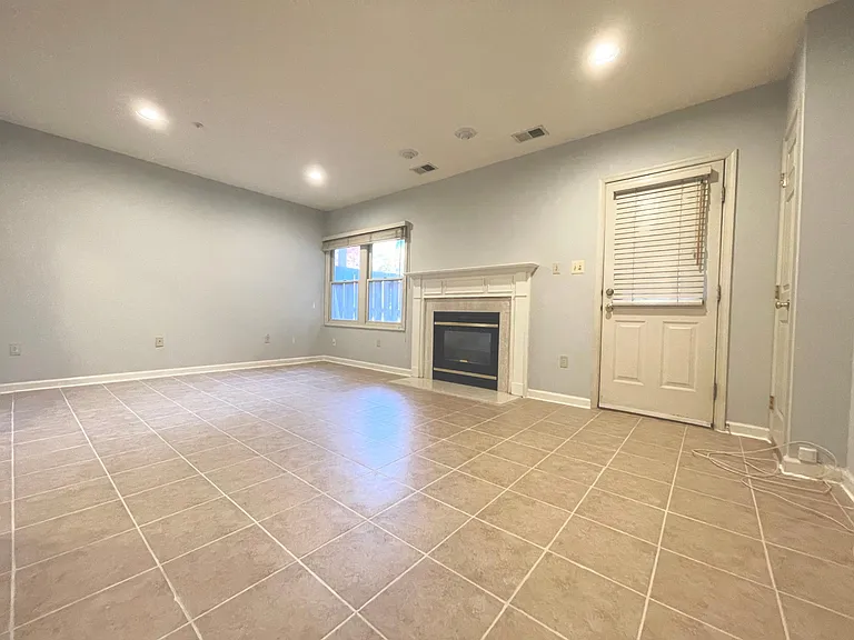 10136 Treble Ct — Photo 15