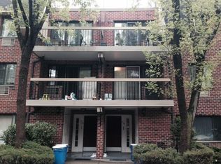7135 Sutton Pl #2, Fresh Meadows, NY 11365