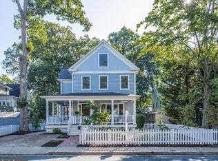 1305 N Nelson St, Arlington, VA 22201