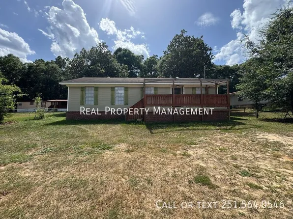 7969 Pine Springs Dr, Saraland, AL 36571