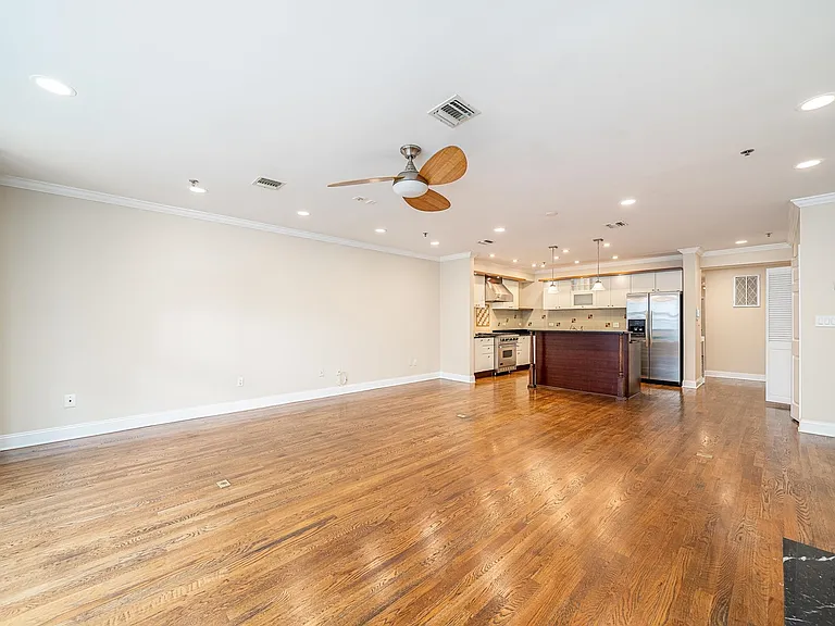 84 Jefferson St — Photo 15