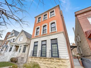 2104 W Addison St #2, Chicago, IL 60618