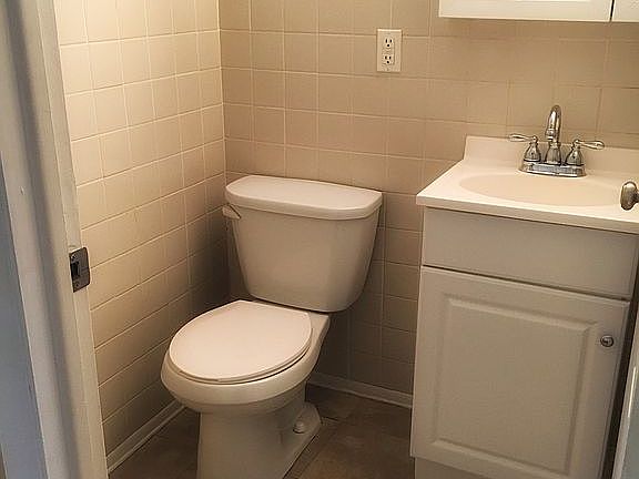 Half bath on main level 