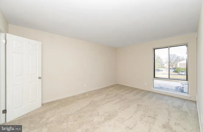 222 Echelon Rd #8 — Photo 9
