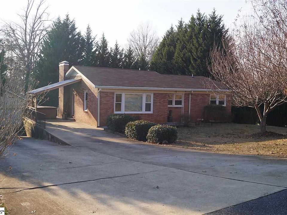 1st image of 10 Sylvania Dr