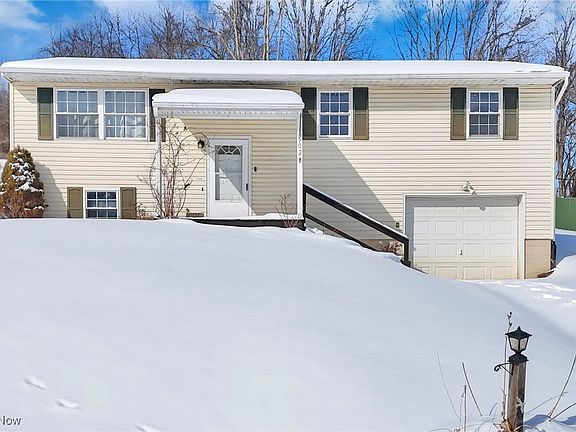 2nd image of 502 Shenandoah Dr