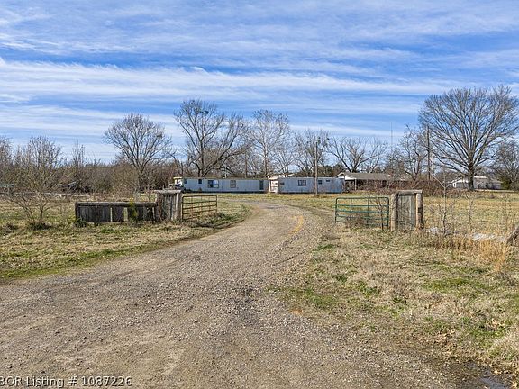 3rd image of 7501 Old Concord Rd