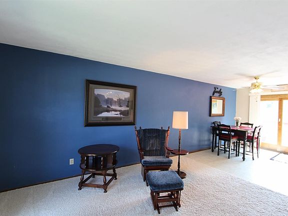 3rd image of 602 Brookside Ave