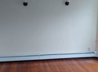 1 Gold Star Pl #2, Cambridge, MA 02140