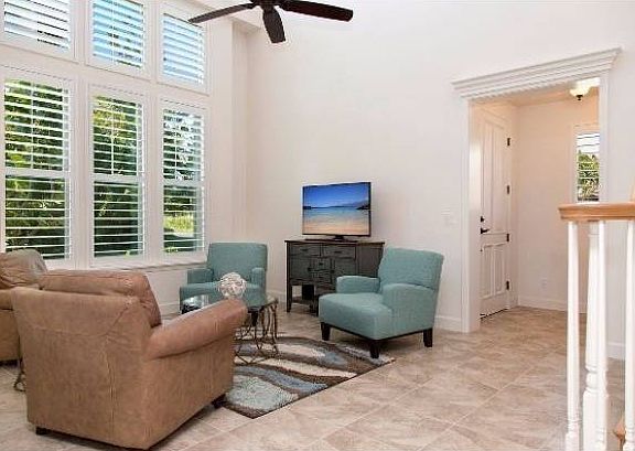 3rd image of 68-1118 N Kaniku Dr APT 706
