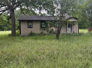 201 Dover Dr, West Tawakoni, TX 75474