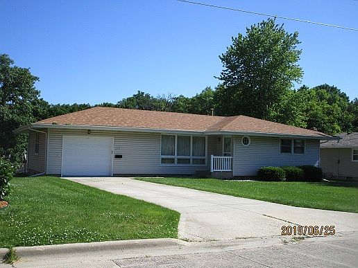1st image of 1171 Glen Ave