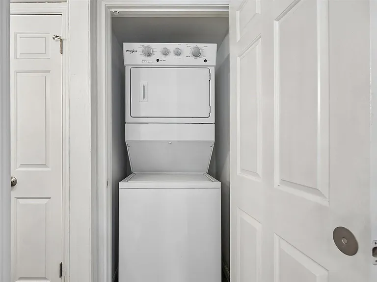 1311 Antoine Dr #178 — Photo 9