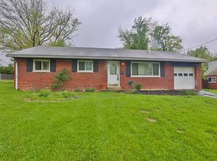 9157 Ranchill Dr, Cincinnati, OH 45231