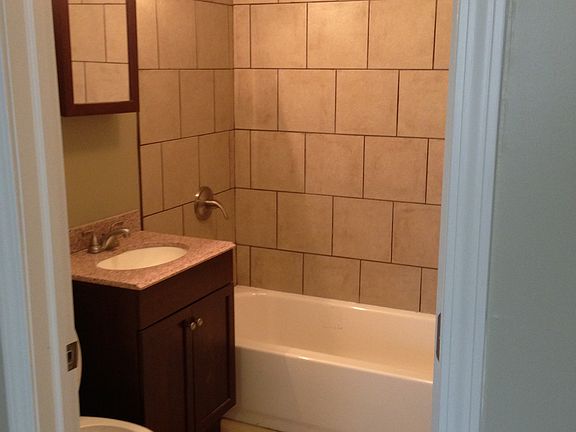 4th image of 2838 N Drake Ave #G