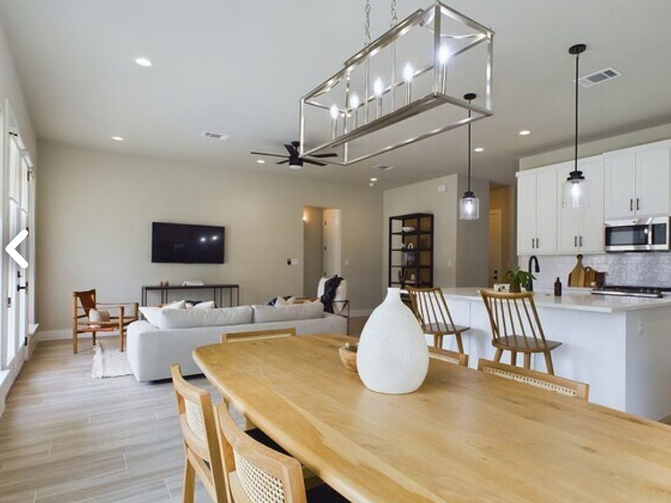 1st image of 1606 Redwood Ct