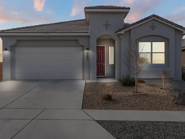 2039 White Dove St SE, Albuquerque, NM 87123