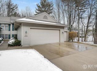 533 Tournament Cir, Muskegon, MI 49444