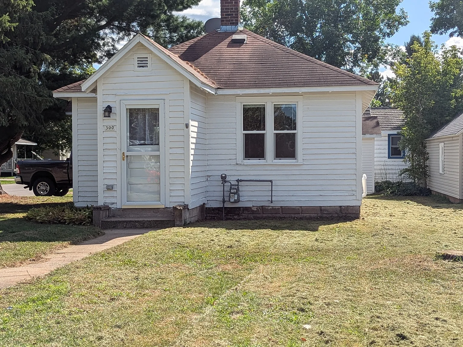 2 bed, 695 sqft, $1,200 — Photo 2