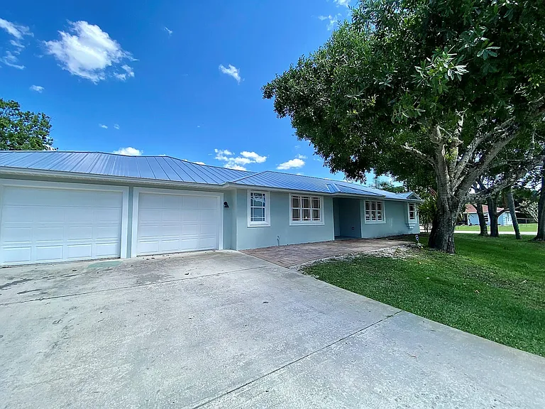 3051 SW Earl Ave — Photo 22