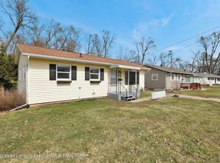 930 Dornell Ave, Lansing, MI