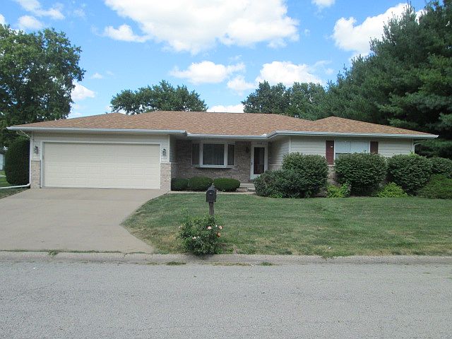 1st image of 1316 Maplewood Dr
