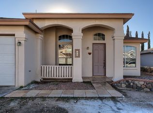 233 Lago Claro Dr, Horizon City, TX 79928