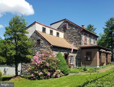 1445 Farmington Ave, Pottstown, PA, 19464