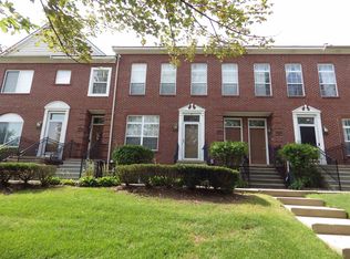 42633 Park Crescent Dr, Sterling Heights, MI 48313