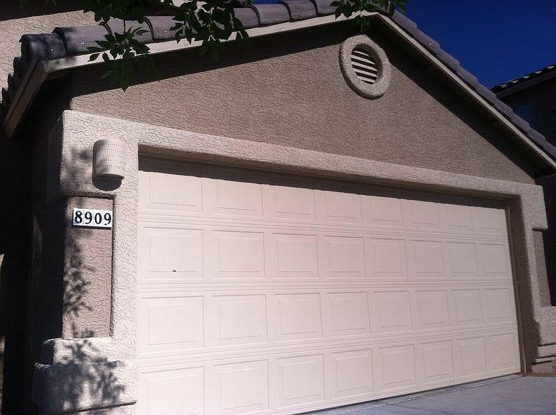 1st image of 8909 N Misty Brook Dr