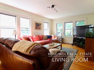 211 Chestnut St #1, Cambridge, MA 02139