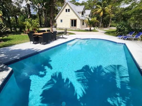 3141 C Rd, Loxahatchee, FL 33470
