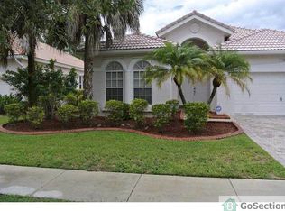 260 SW 98th Ter, Pembroke Pines, FL 33025