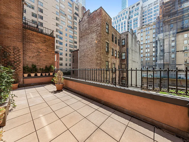 12 E 62nd St #4 — Photo 7