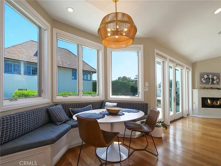 1026 Duncan Ave — Photo 15