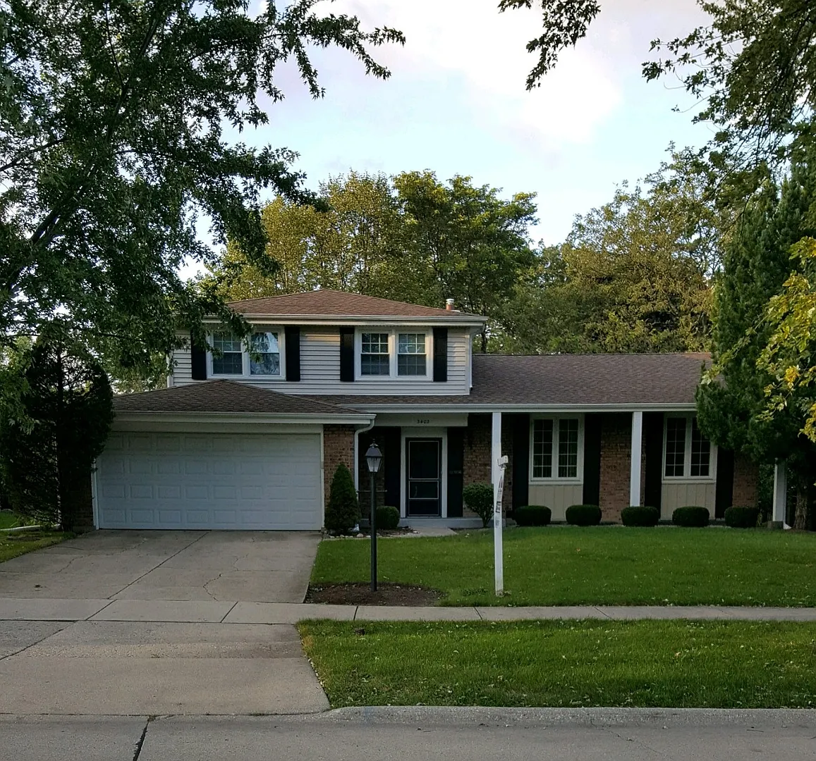 3 bed, 2.5 bath, 1353 sqft, $4,000 — Photo 1