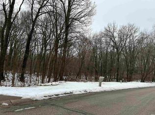16874 Hidden Valley Dr, Granger, IN 46530