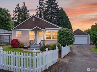 3 Pacific Place, Longview, WA 98632