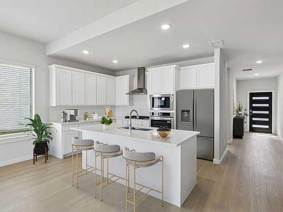 6th image of this home