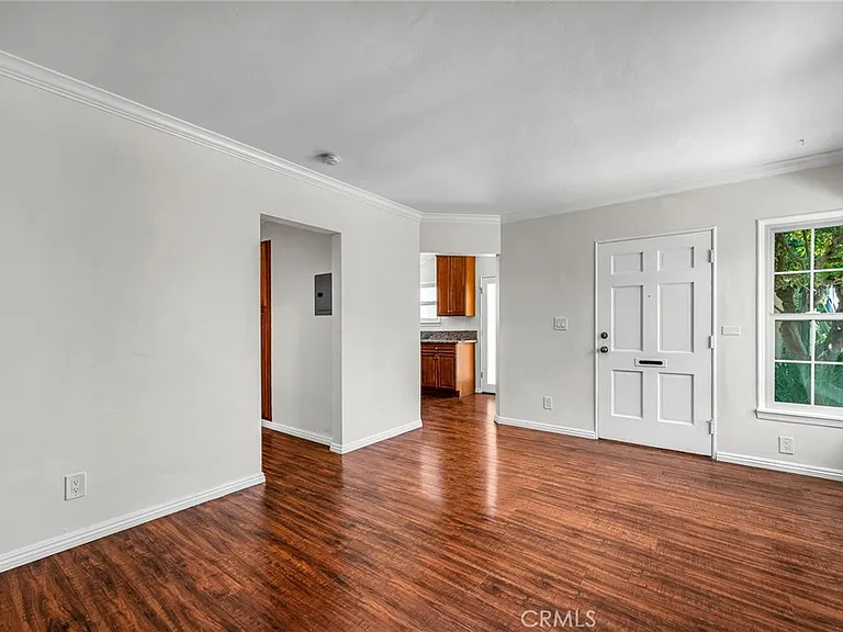 544 Glenneyre St #2 — Photo 6