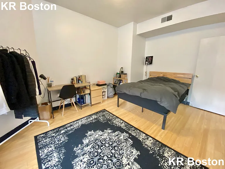 243 Harvard Ave #4 — Photo 5