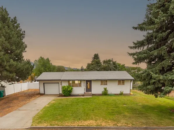 26610 E Queen Ave, Newman Lake, WA 99025