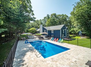 379 Underwood St, Holliston, MA 01746