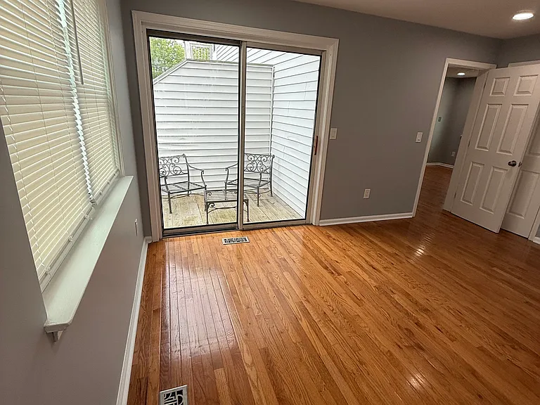 43 Stuart Ave #2 — Photo 9