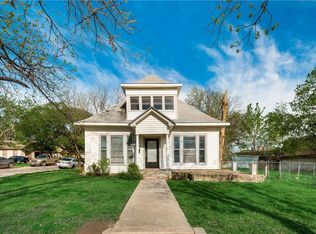 2701 Lewis Ave, Fort Worth, TX 76103