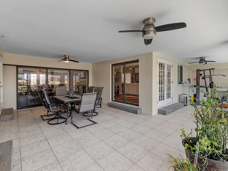 3534 Seaway Dr — Photo 56