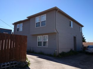 1207 S Shelton St, Seattle, WA 98108